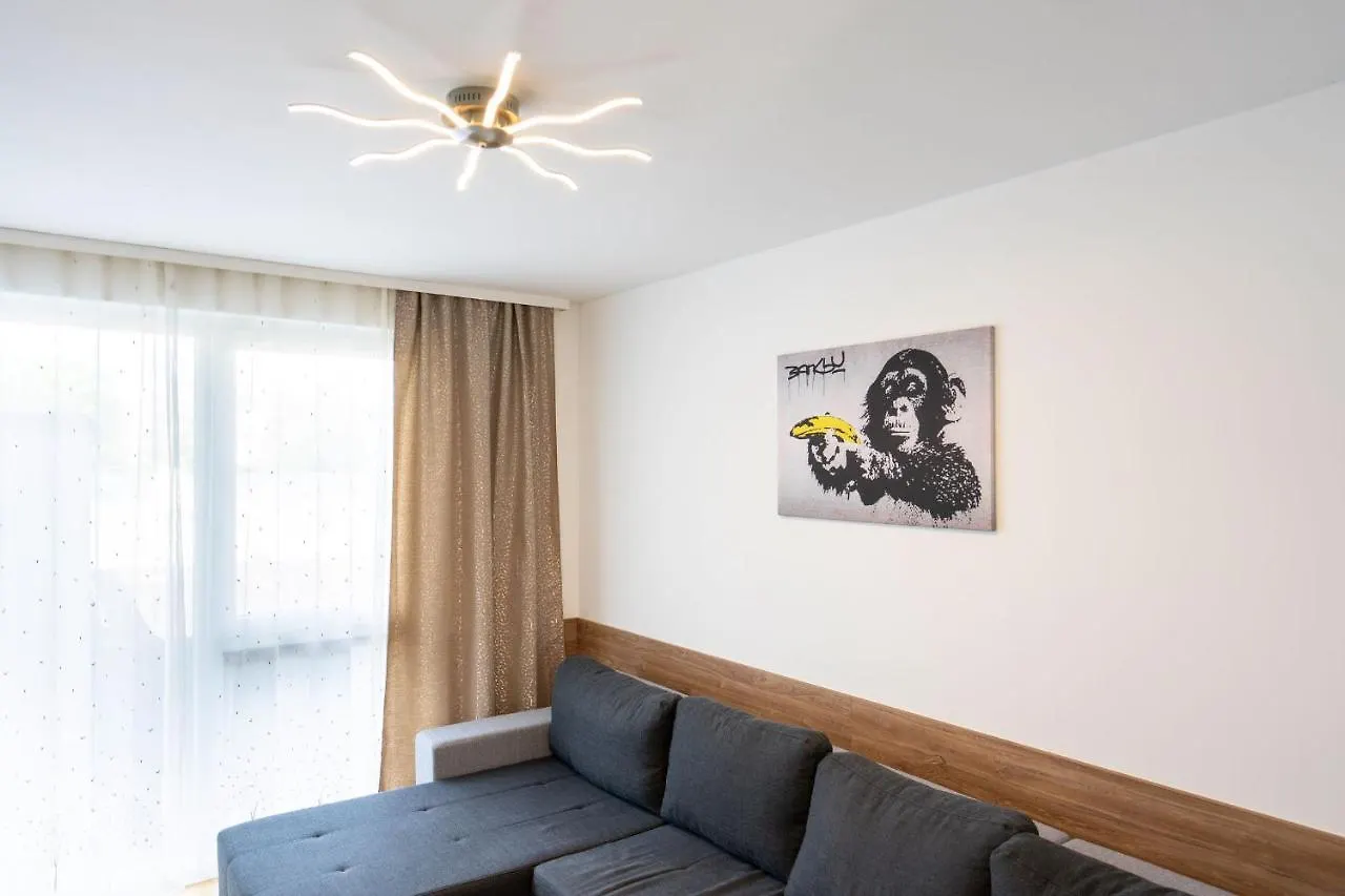 Donaufeld Living - Geräumiges Apartment mit Balkon Wien